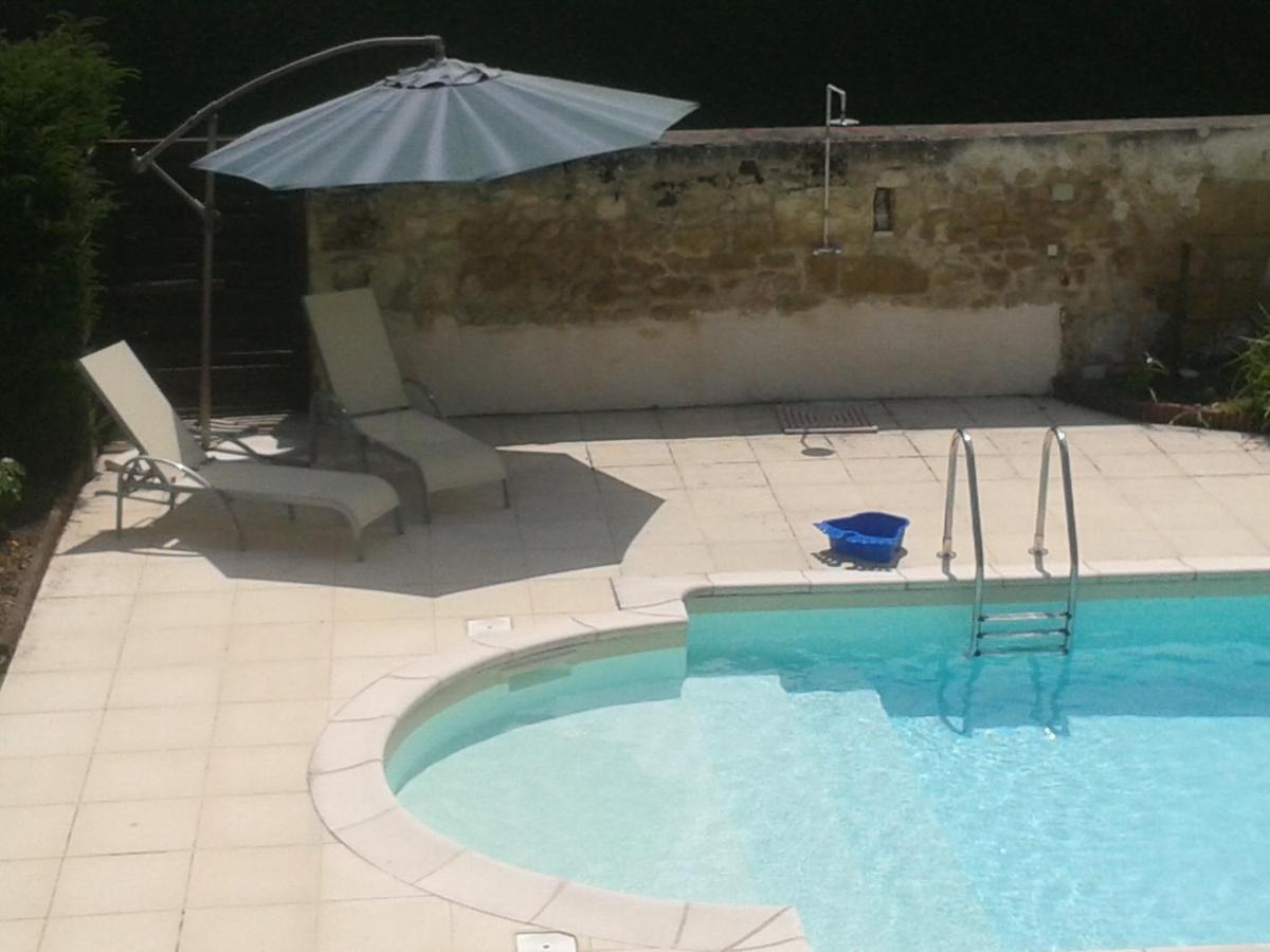 La Recre Bed and Breakfast Restigné Εξωτερικό φωτογραφία